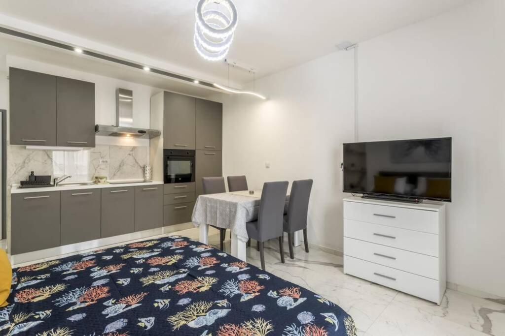 וודיצה Royal Platinum Studio Apartment מראה חיצוני תמונה