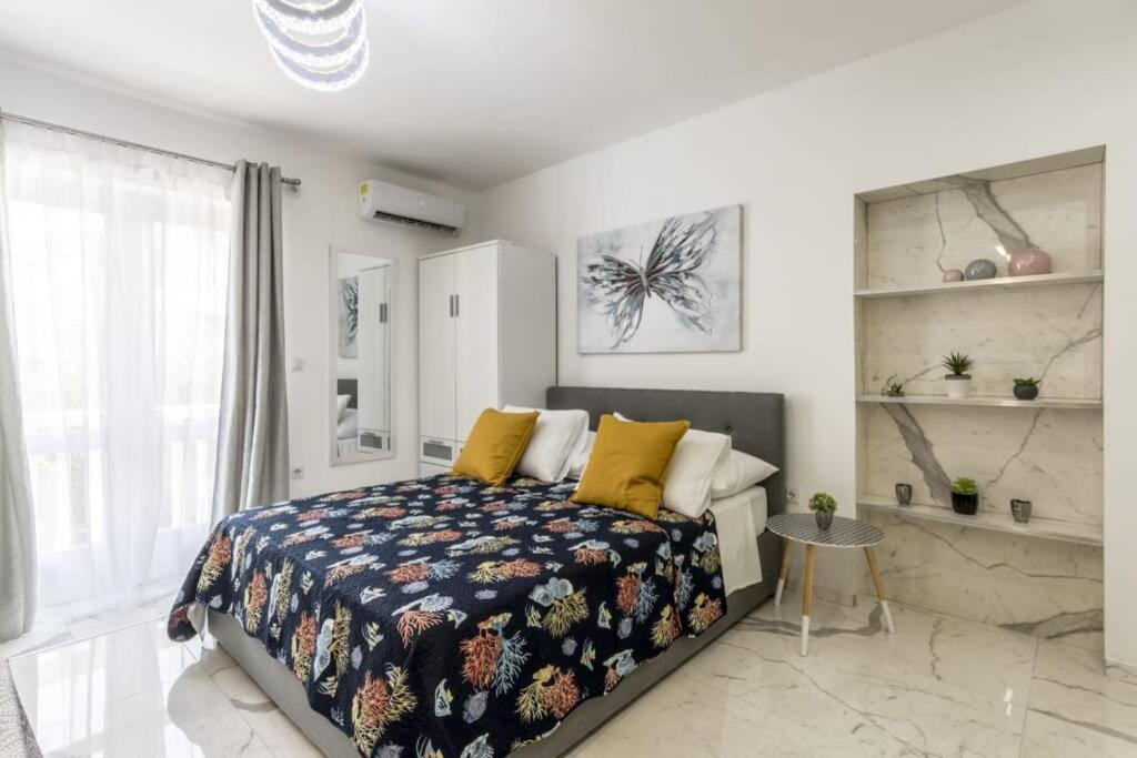 וודיצה Royal Platinum Studio Apartment מראה חיצוני תמונה
